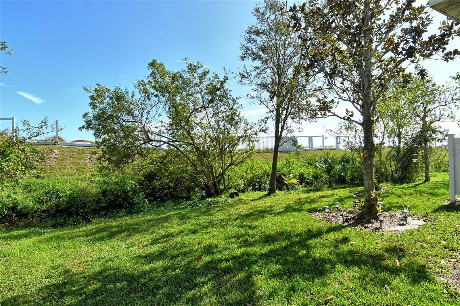 Image 34 of 46 For 1262 Grantham Drive