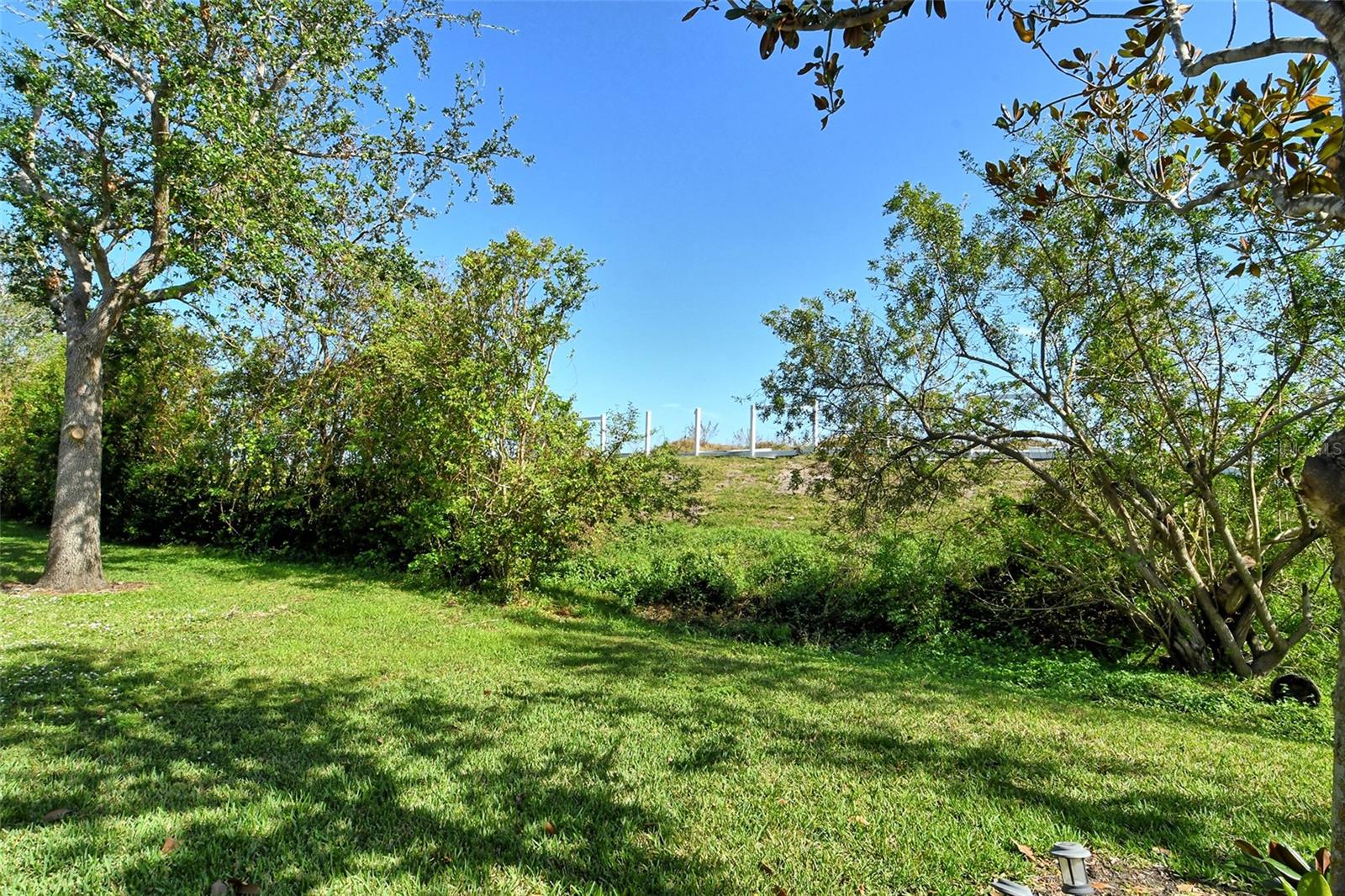 Image 36 of 46 For 1262 Grantham Drive