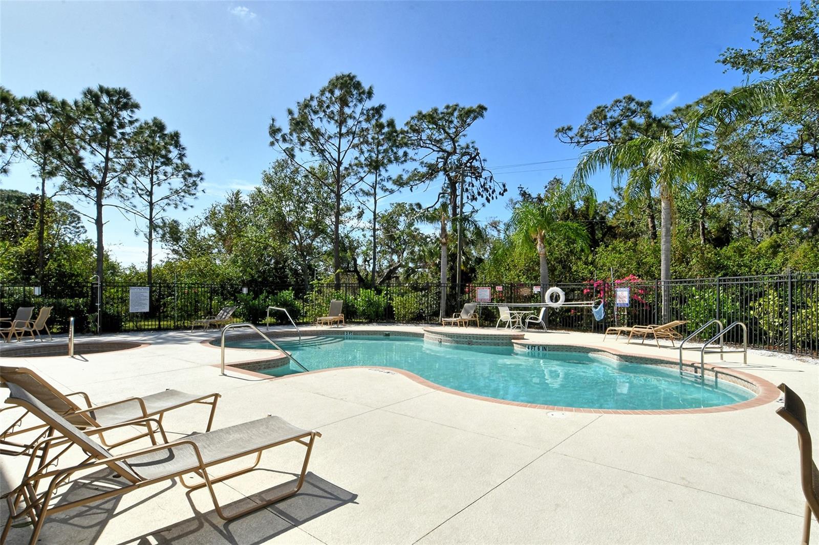 Image 46 of 46 For 1262 Grantham Drive