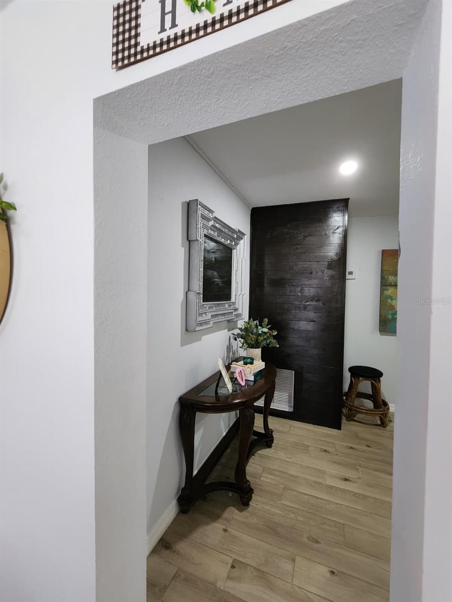 Image 21 of 22 For 5409 18th Street Boulevard E