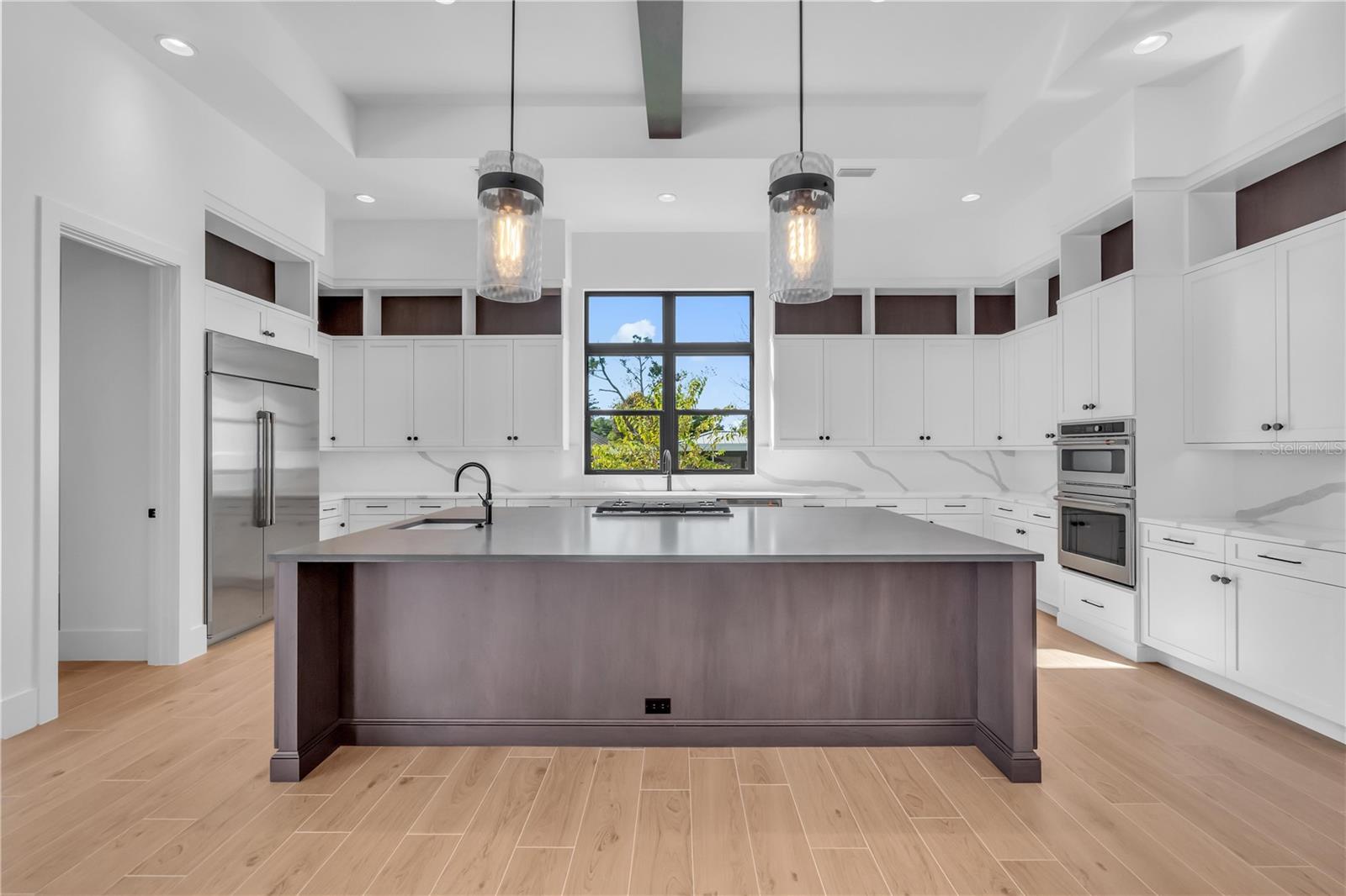 Image 13 of 55 For 7125 Westmoreland Drive