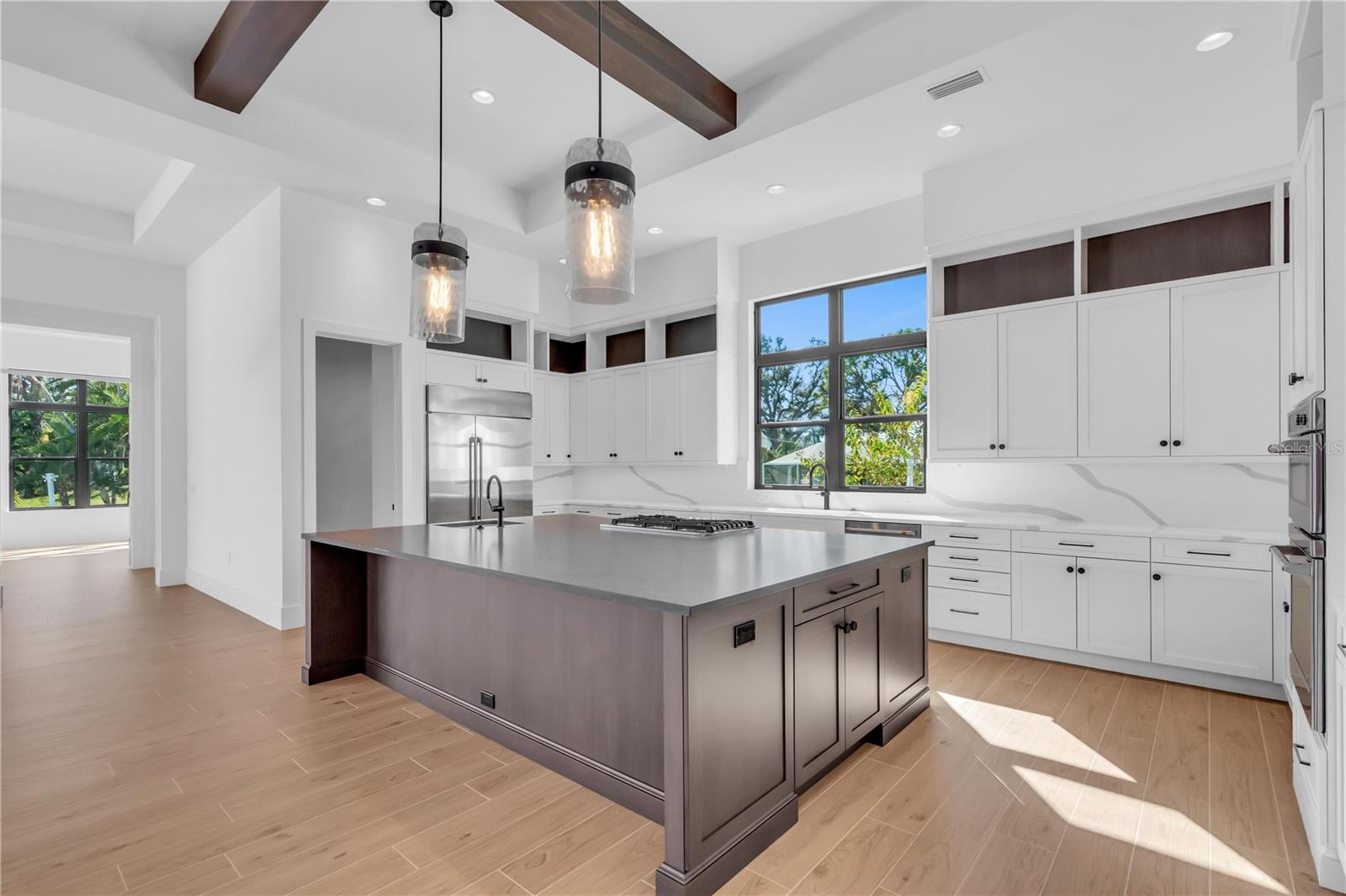 Image 14 of 55 For 7125 Westmoreland Drive