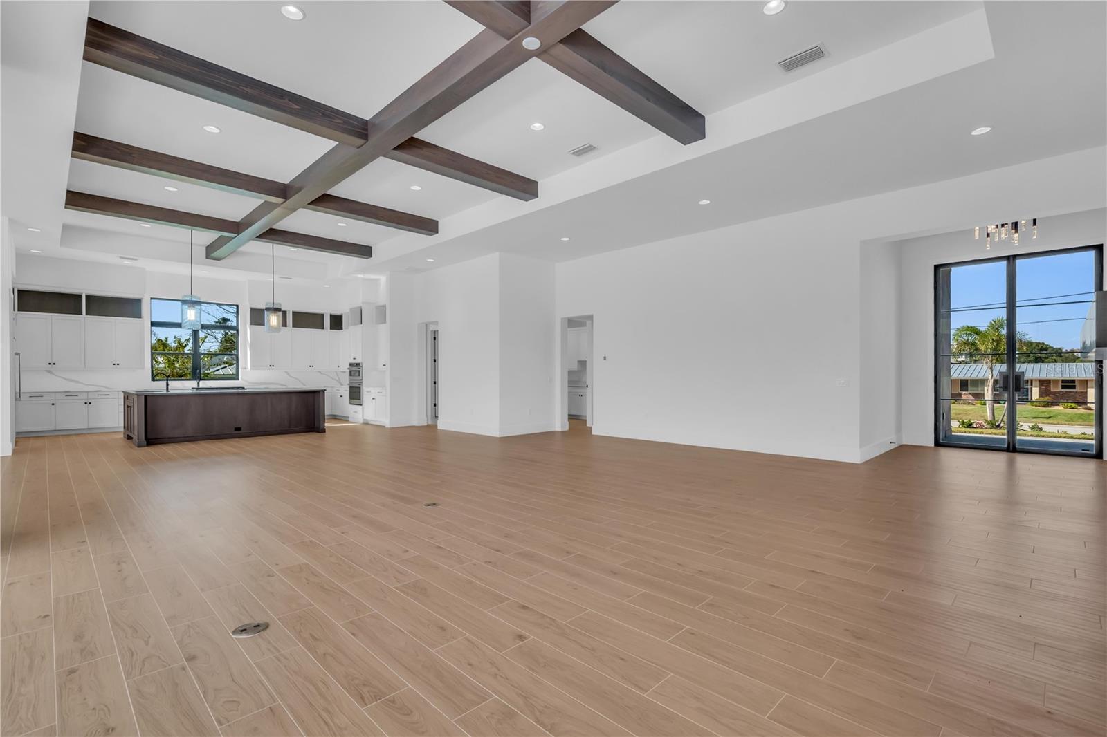 Image 6 of 55 For 7125 Westmoreland Drive