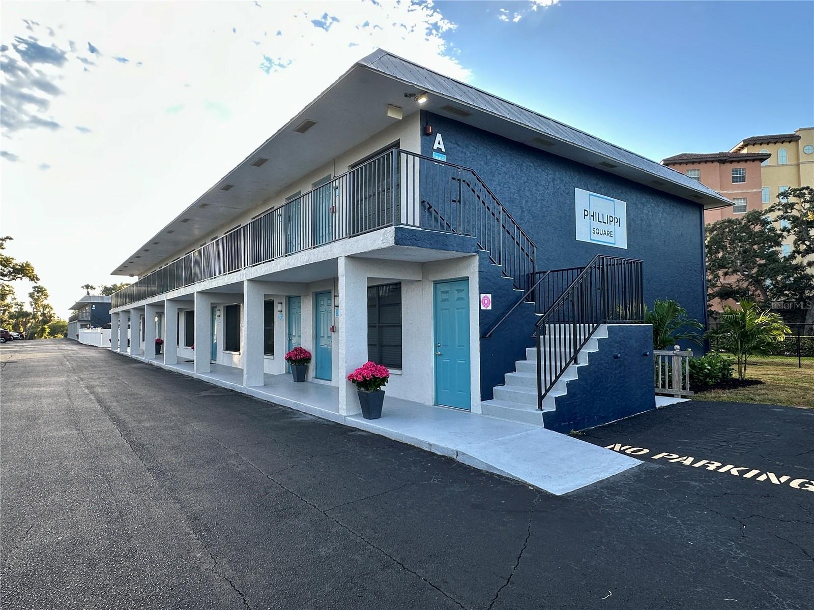 Image 16 of 21 For 1860 Phillippi Shores Drive 2b