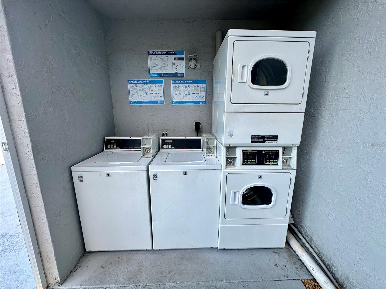 Image 19 of 21 For 1860 Phillippi Shores Drive 2b