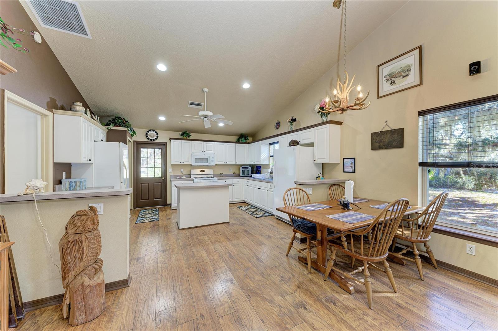 Image 13 of 58 For 7205 Wauchula Road