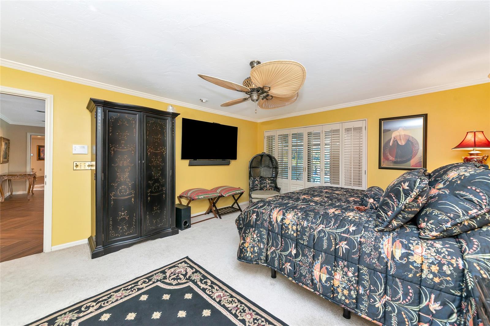 Image 17 of 55 For 6976 Country Lakes Circle