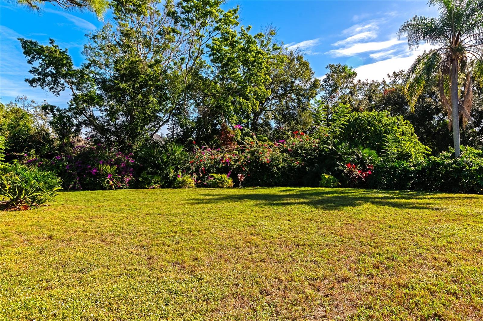 Image 49 of 55 For 6976 Country Lakes Circle