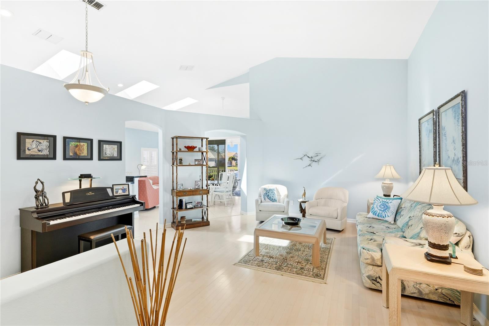 Image 10 of 44 For 106 Magnolia Way