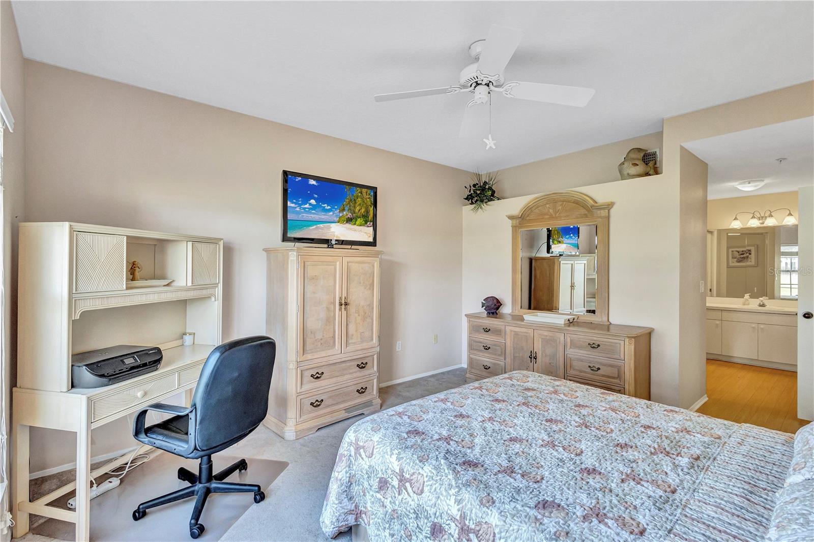 Image 27 of 51 For 5433 Fair Oaks Street 5433