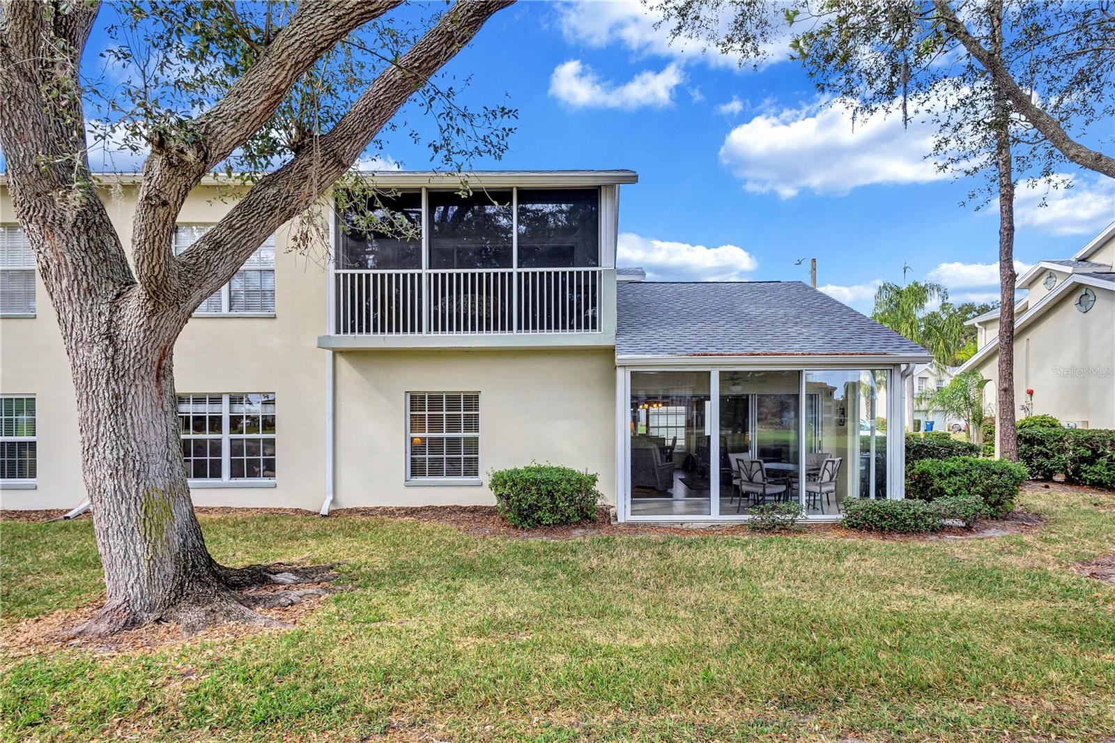 Image 6 of 51 For 5433 Fair Oaks Street 5433