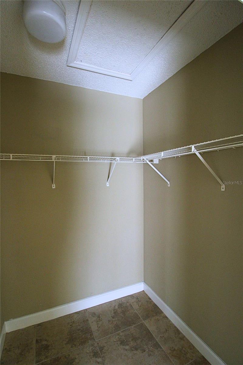 Image 8 of 14 For 4001 Crockers Lake Boulevard 1026