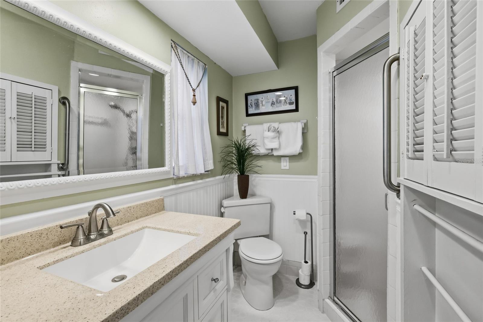 Image 21 of 48 For 4307 Gulf Drive 109