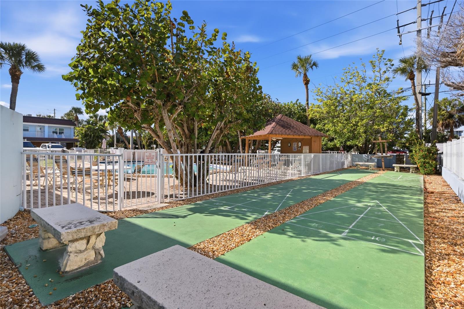 Image 29 of 48 For 4307 Gulf Drive 109