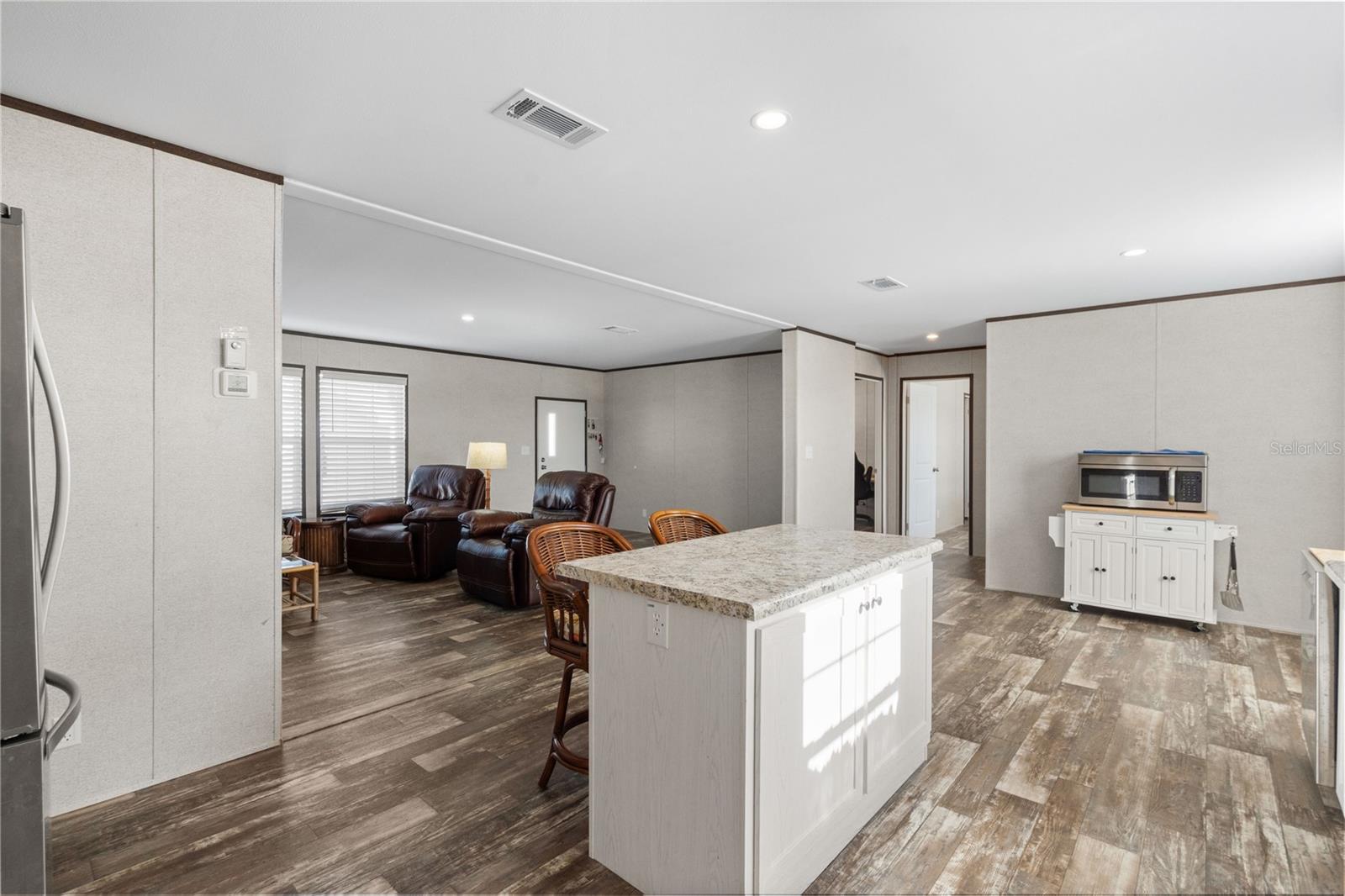 Image 14 of 42 For 224 Wolverine Avenue