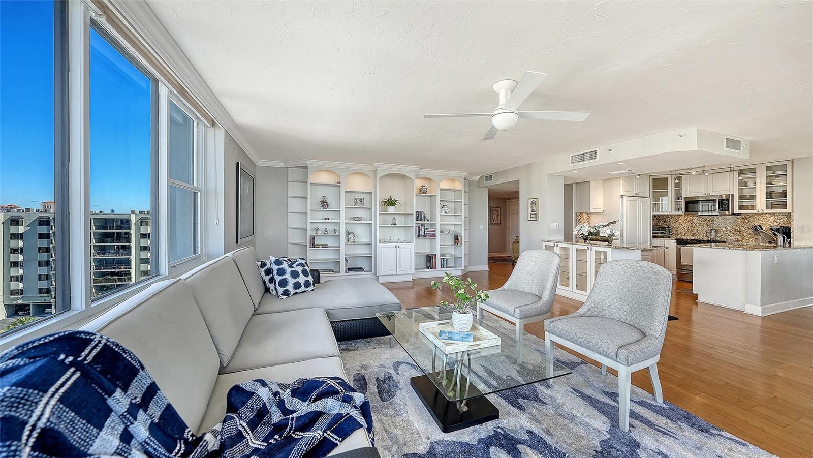 Image 10 of 62 For 770 Palm Avenue 704