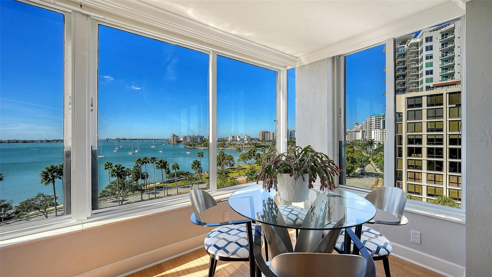 Image 12 of 62 For 770 Palm Avenue 704