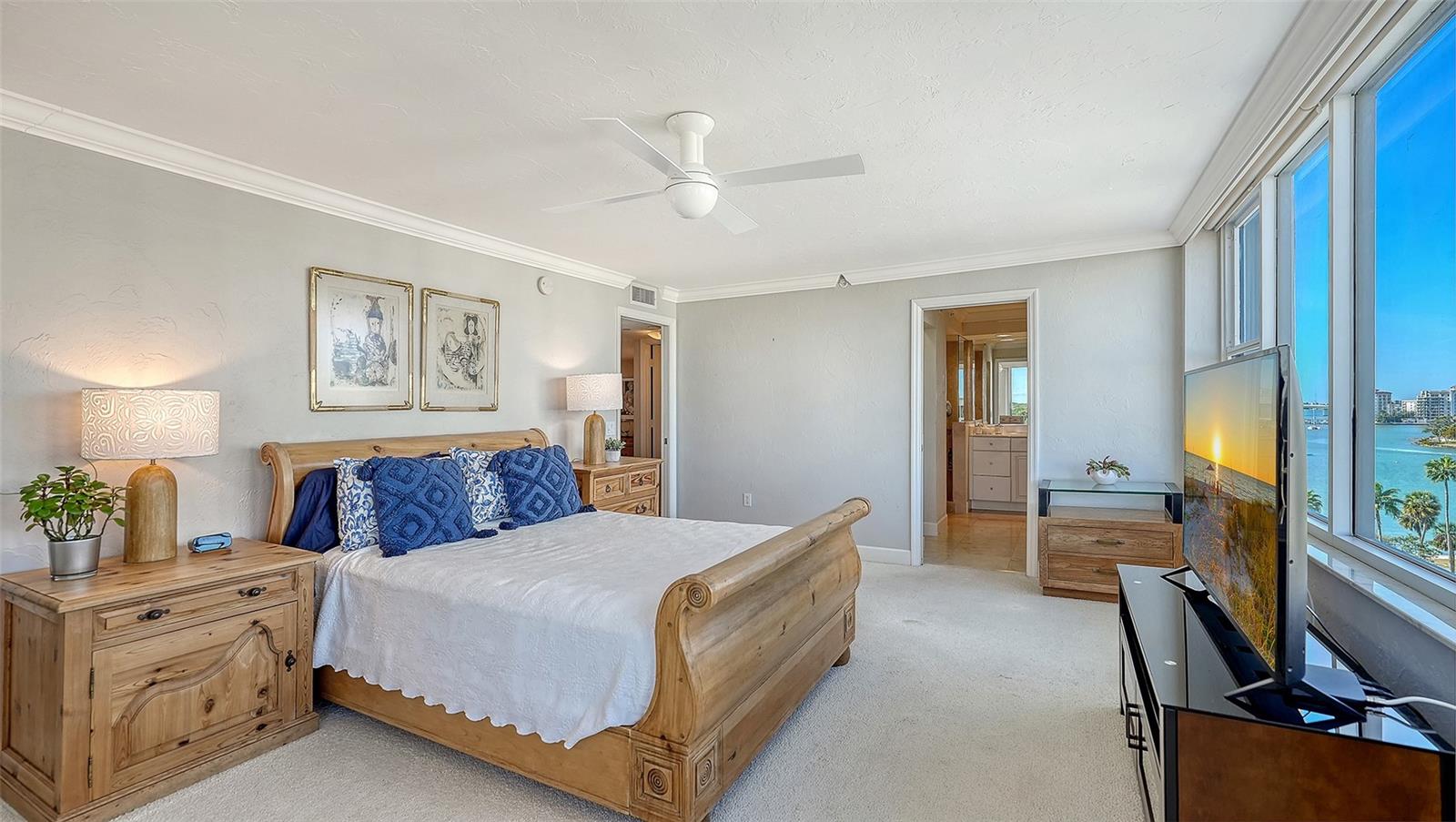 Image 27 of 62 For 770 Palm Avenue 704