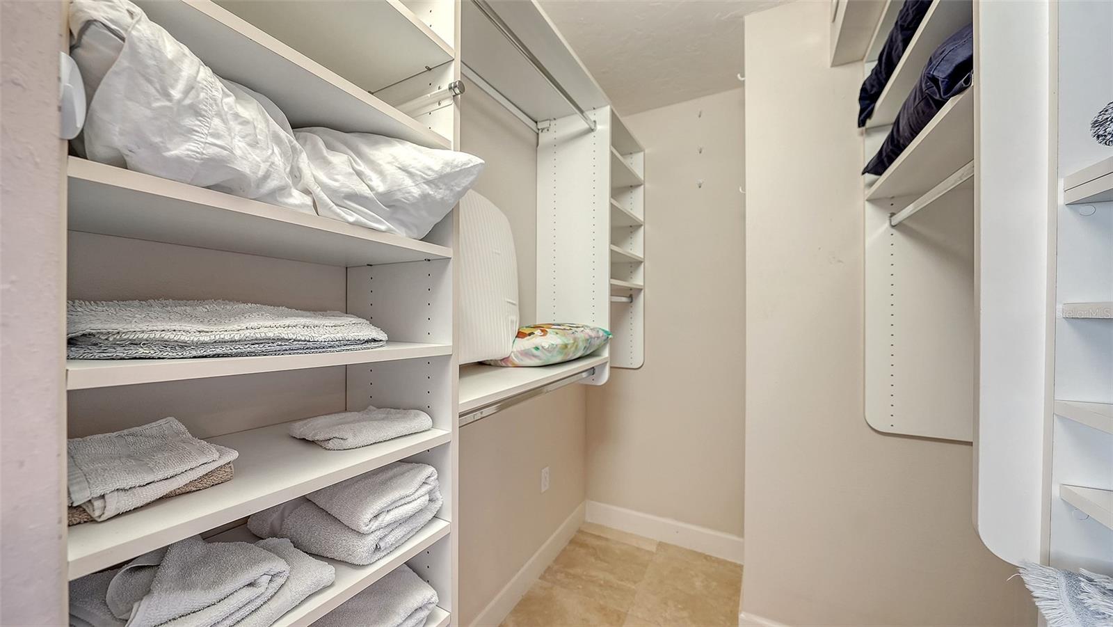 Image 28 of 62 For 770 Palm Avenue 704