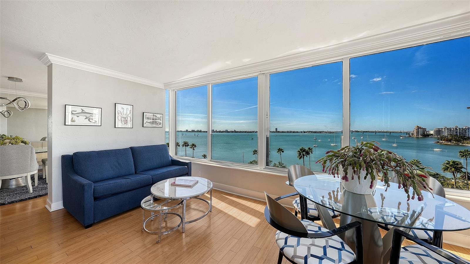 Image 4 of 62 For 770 Palm Avenue 704