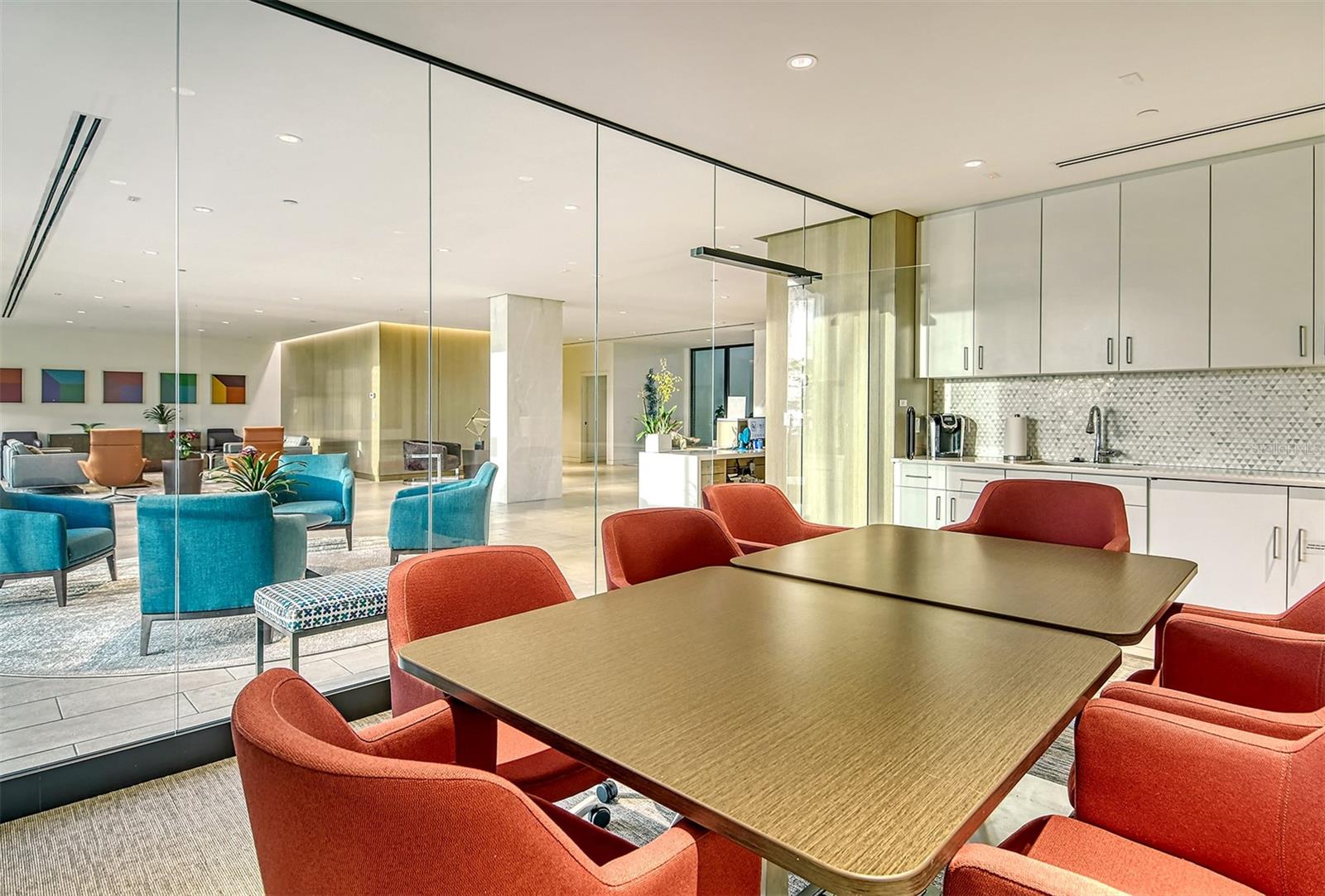 Image 49 of 62 For 770 Palm Avenue 704