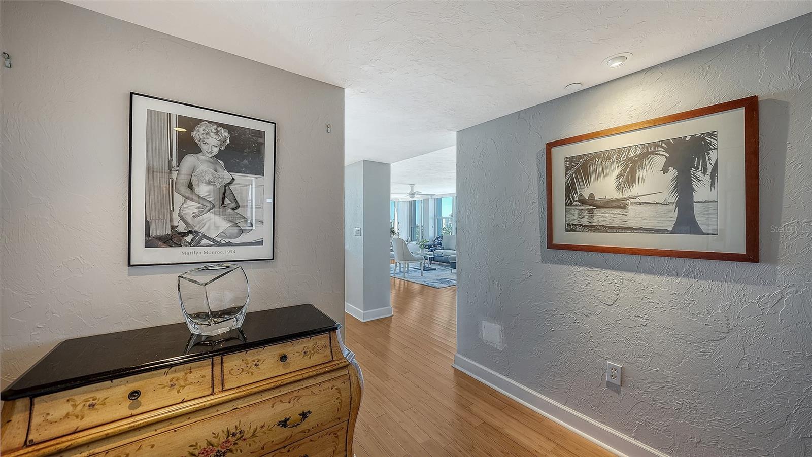 Image 5 of 62 For 770 Palm Avenue 704