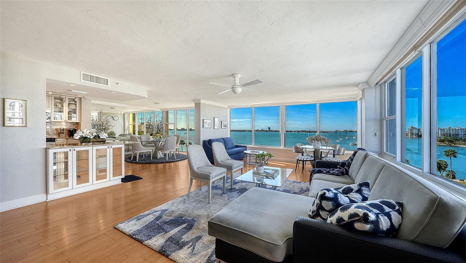 Image 9 of 62 For 770 Palm Avenue 704