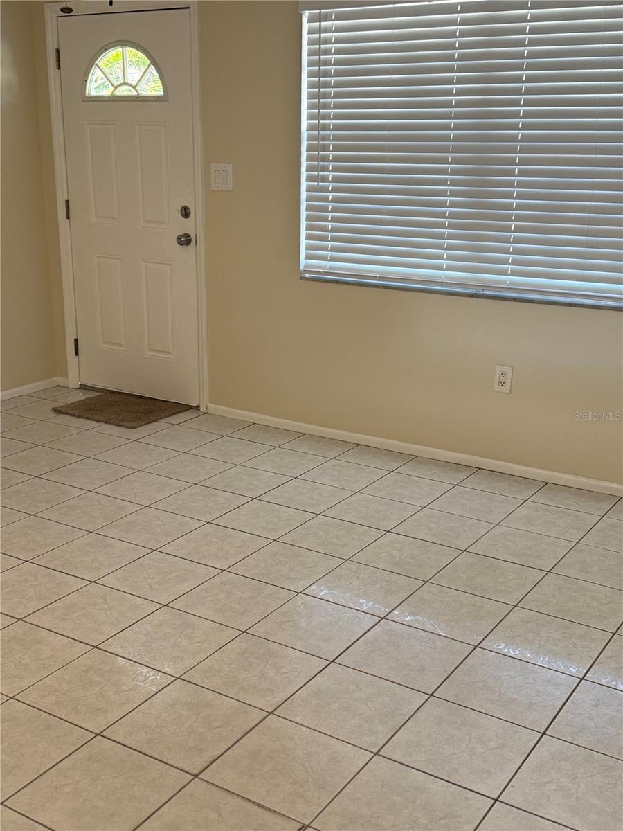 Image 15 of 19 For 6910 Friendship Drive