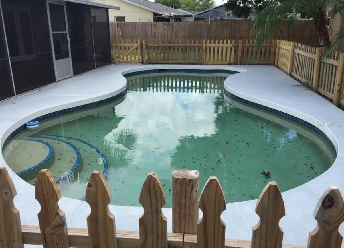 Image 16 of 19 For 6910 Friendship Drive