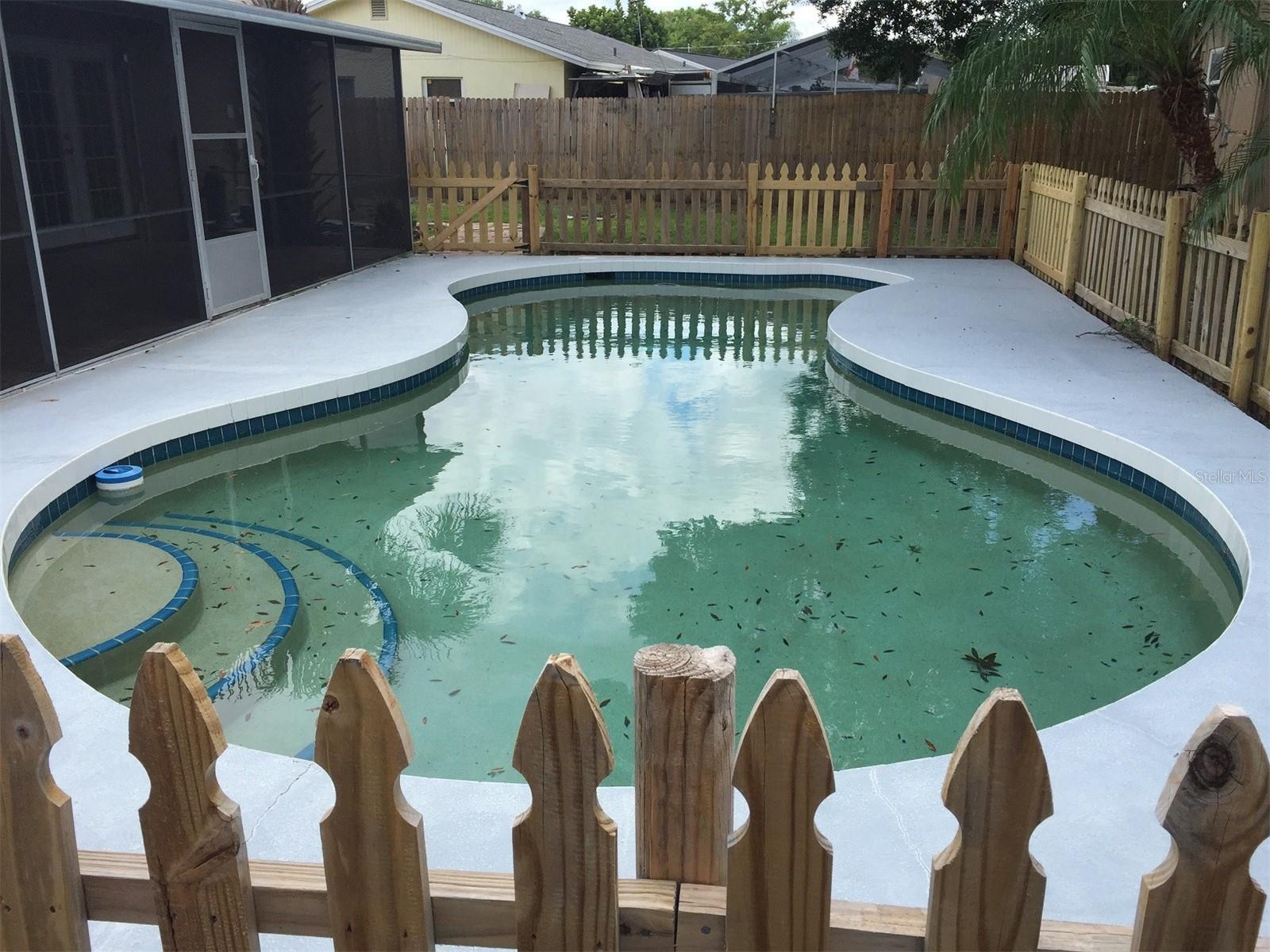 Image 4 of 19 For 6910 Friendship Drive