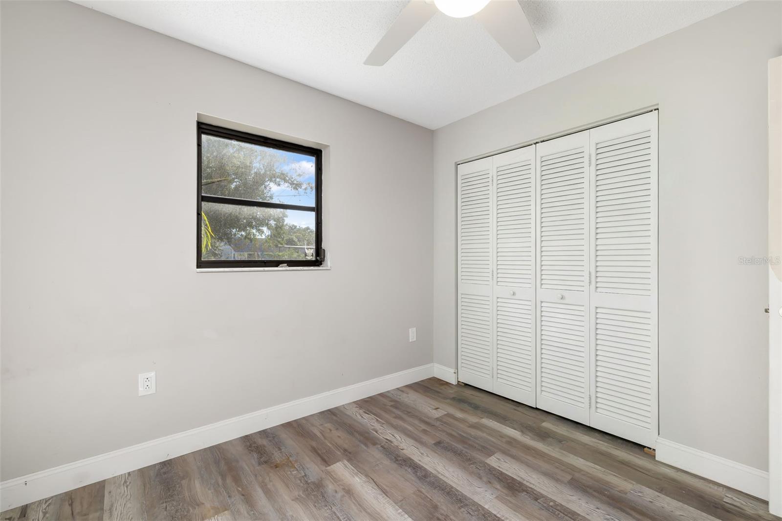 Image 36 of 58 For 928 Laurel Avenue