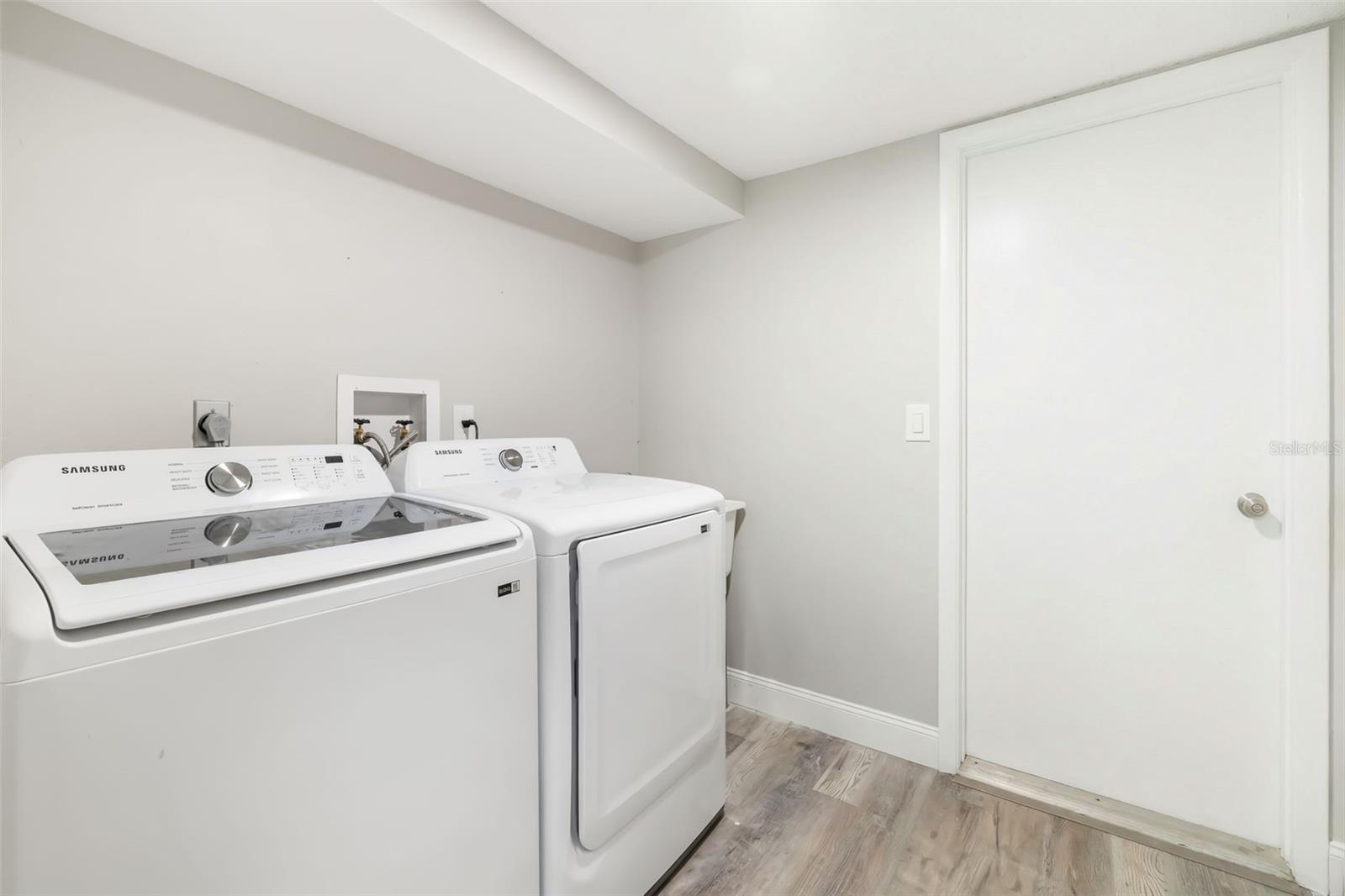 Image 38 of 58 For 928 Laurel Avenue