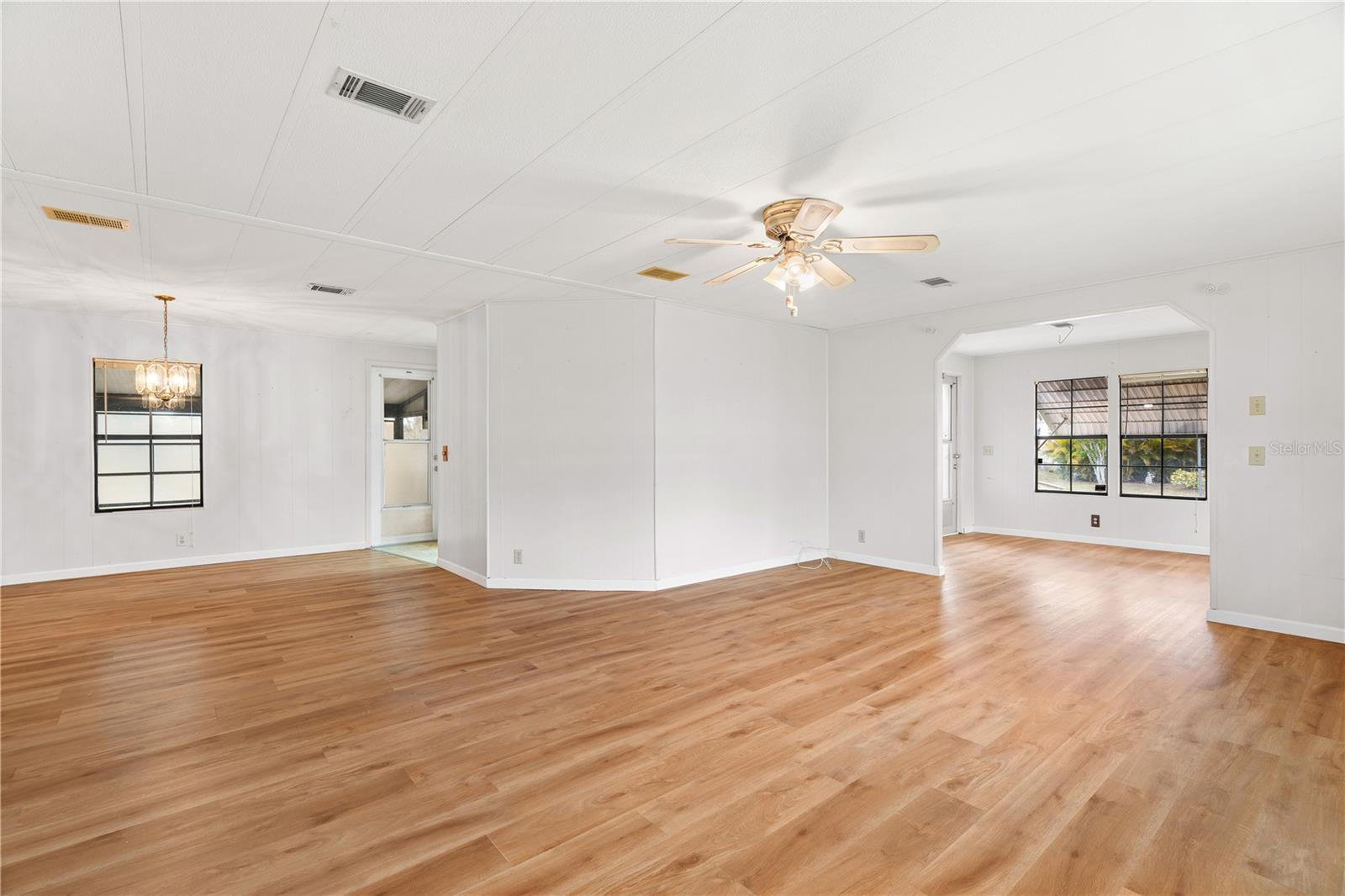 Image 16 of 26 For 6710 36th Avenue E 241