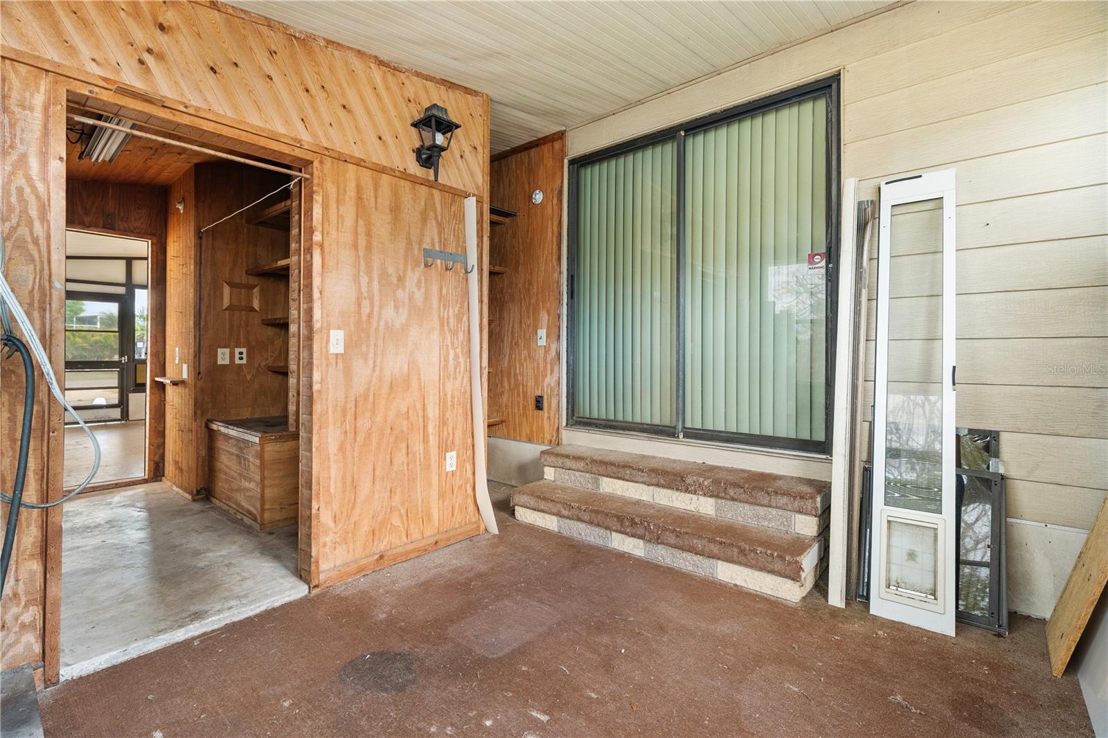 Image 6 of 26 For 6710 36th Avenue E 241