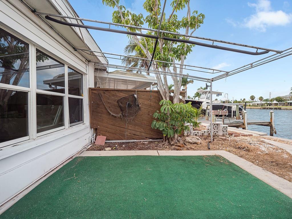 Image 45 of 59 For 34 Seaside Court