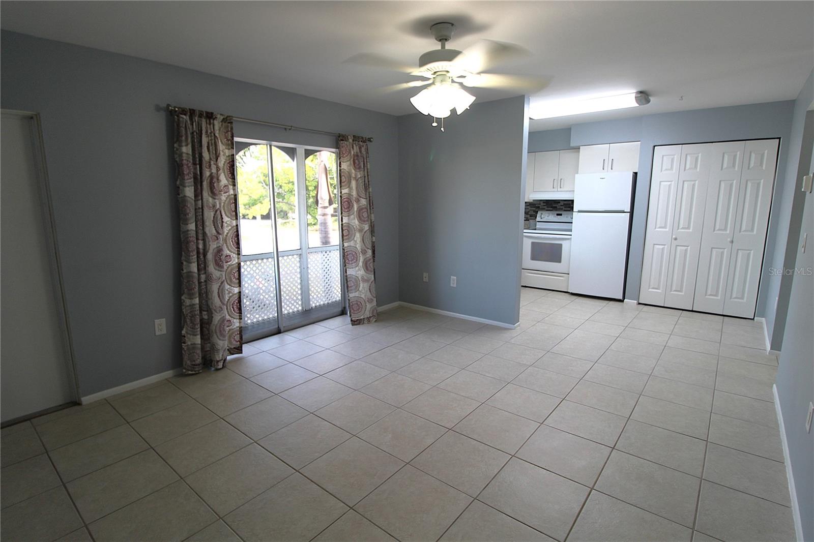 Image 5 of 13 For 2304 Ringling Boulevard 208