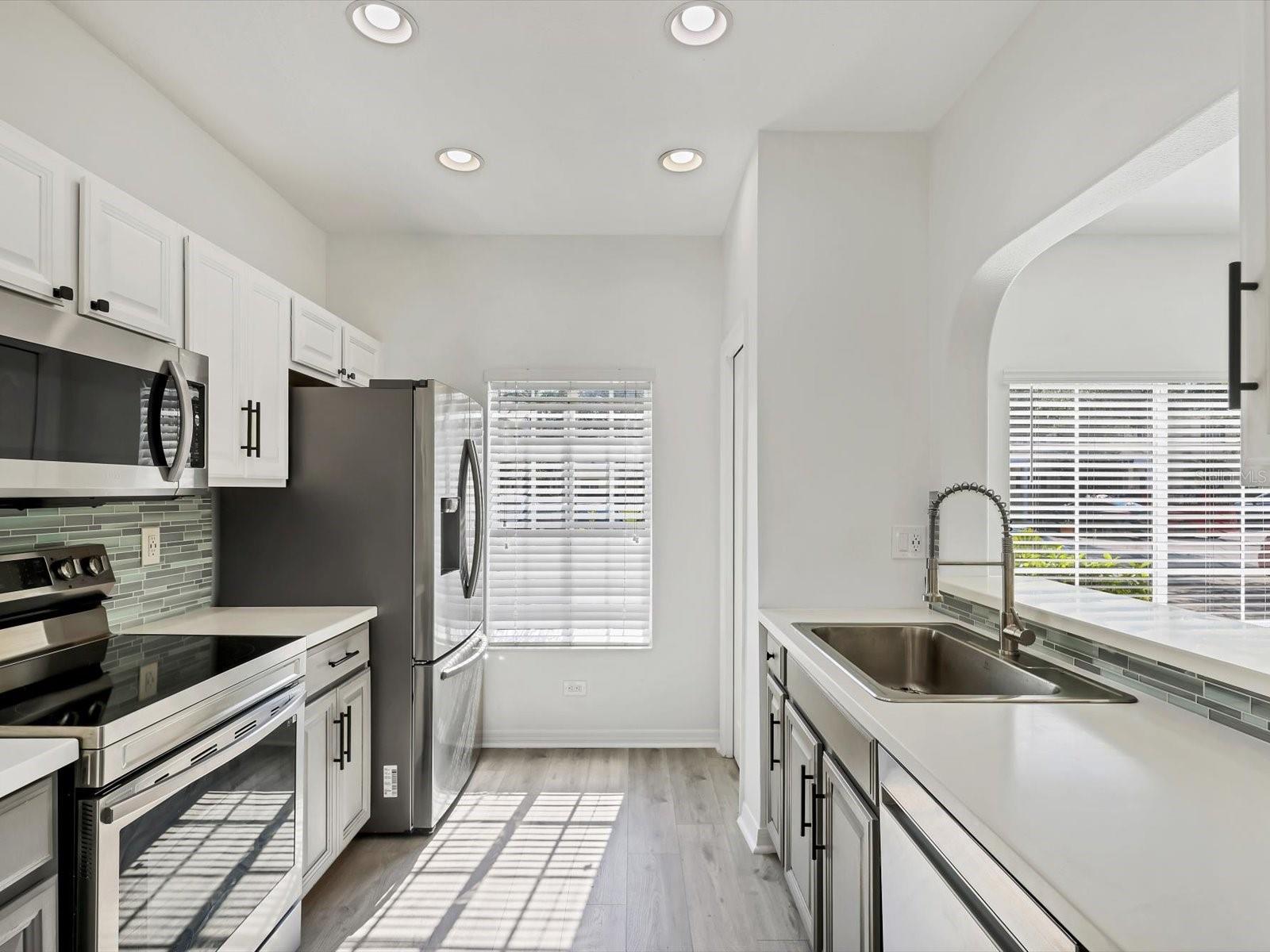 Image 12 of 33 For 262 Cape Harbour Loop 101