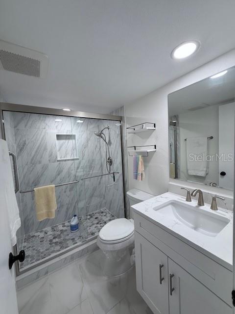 Image 21 of 34 For 19 Whispering Sands Drive 106