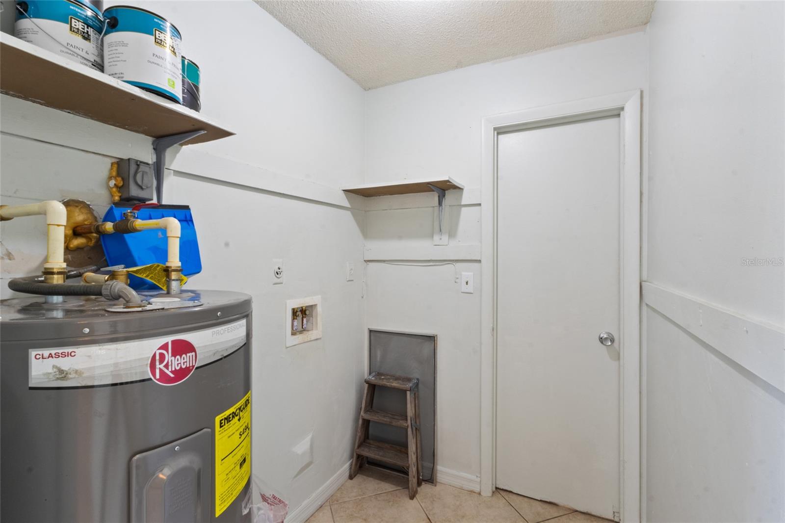 Image 14 of 45 For 4848 Camphor Avenue