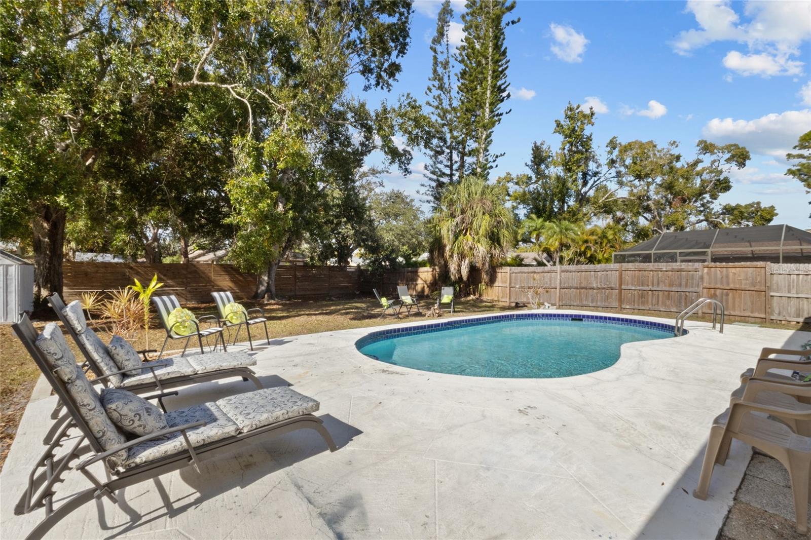 Image 23 of 45 For 4848 Camphor Avenue