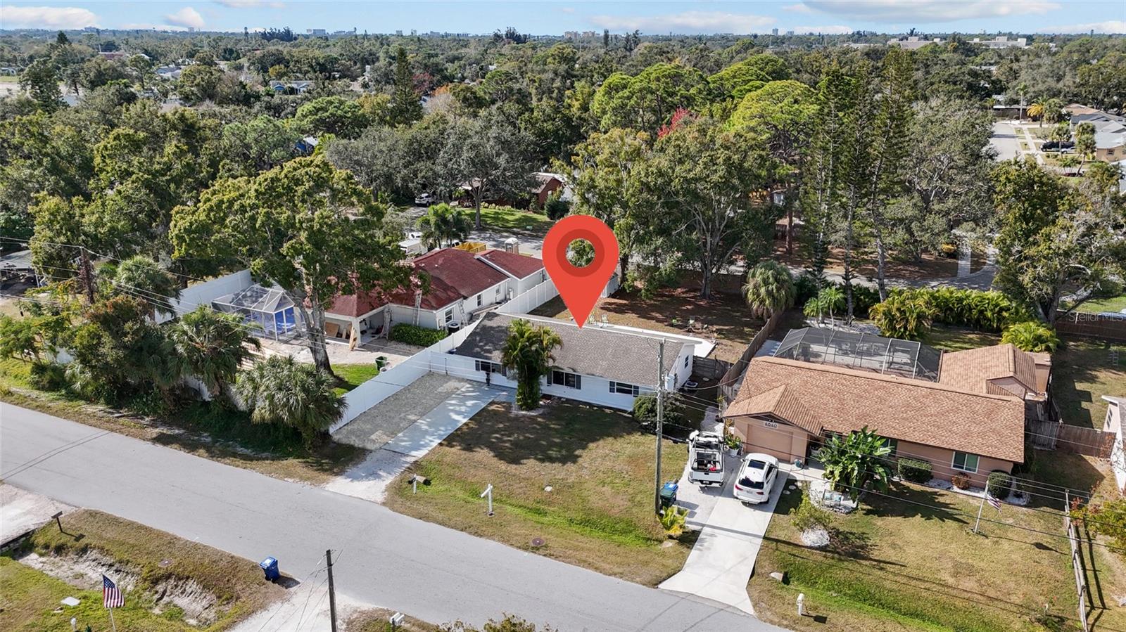 Image 34 of 45 For 4848 Camphor Avenue