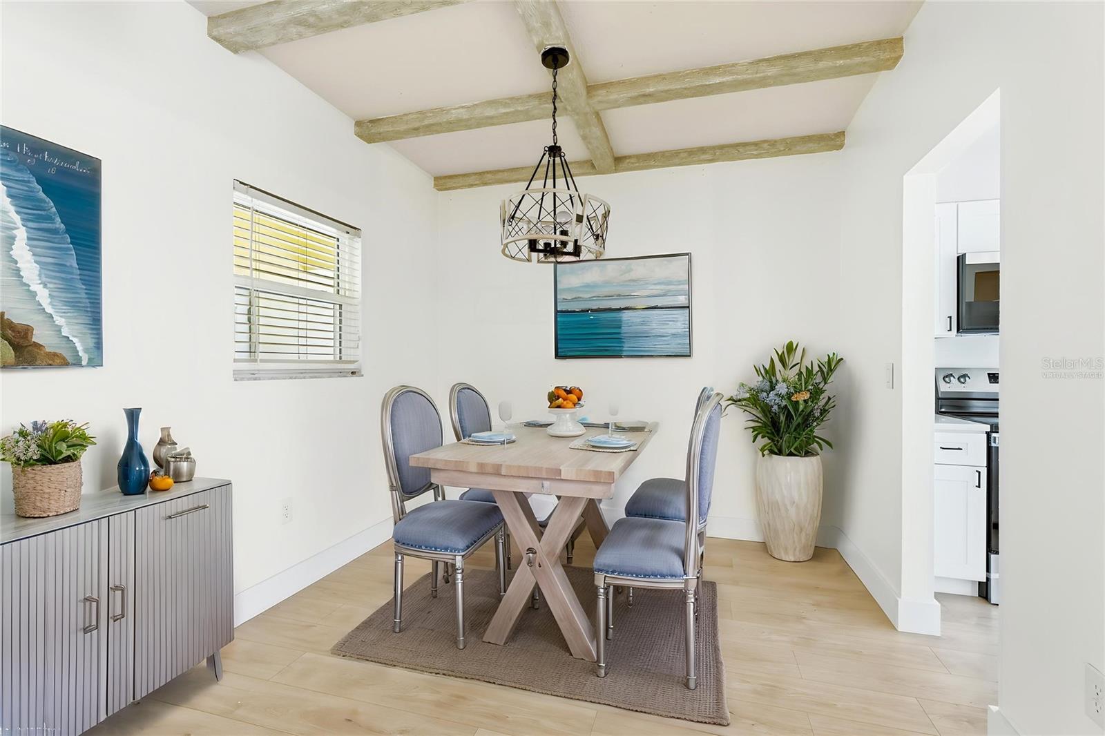 Image 14 of 43 For 5915 Tidewood Avenue 4