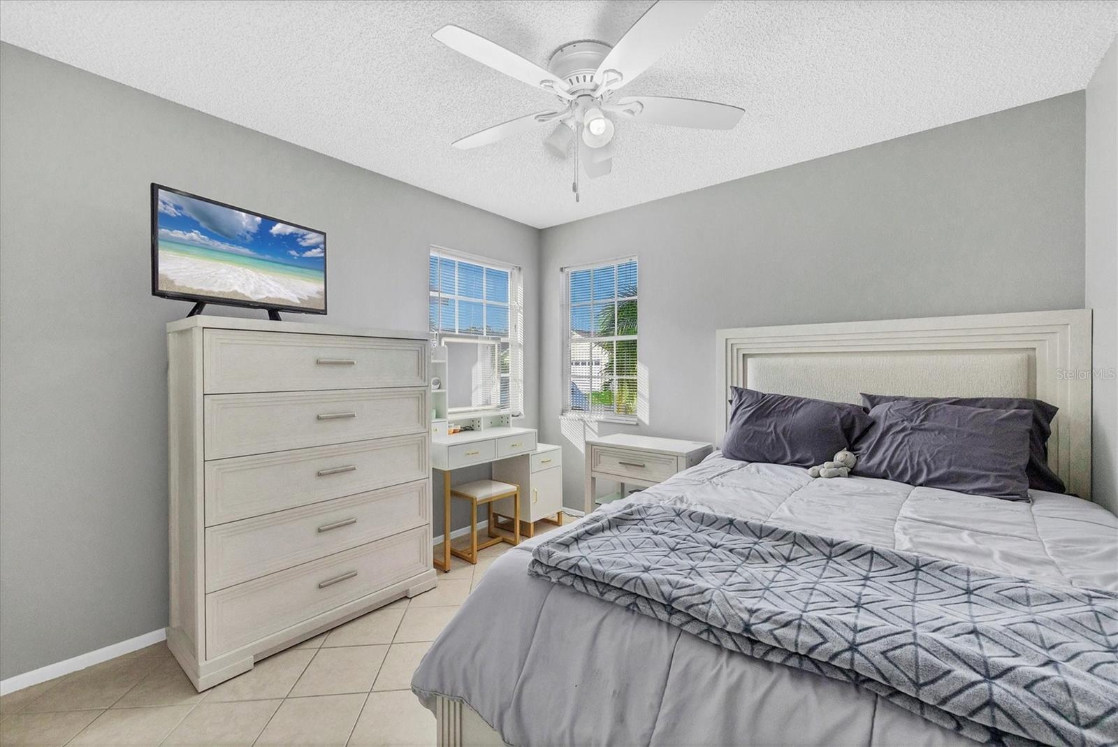 Image 20 of 38 For 4003 39th Street W