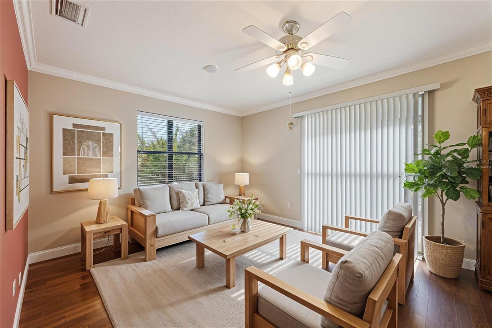 Image 14 of 34 For 2002 Palm View Road