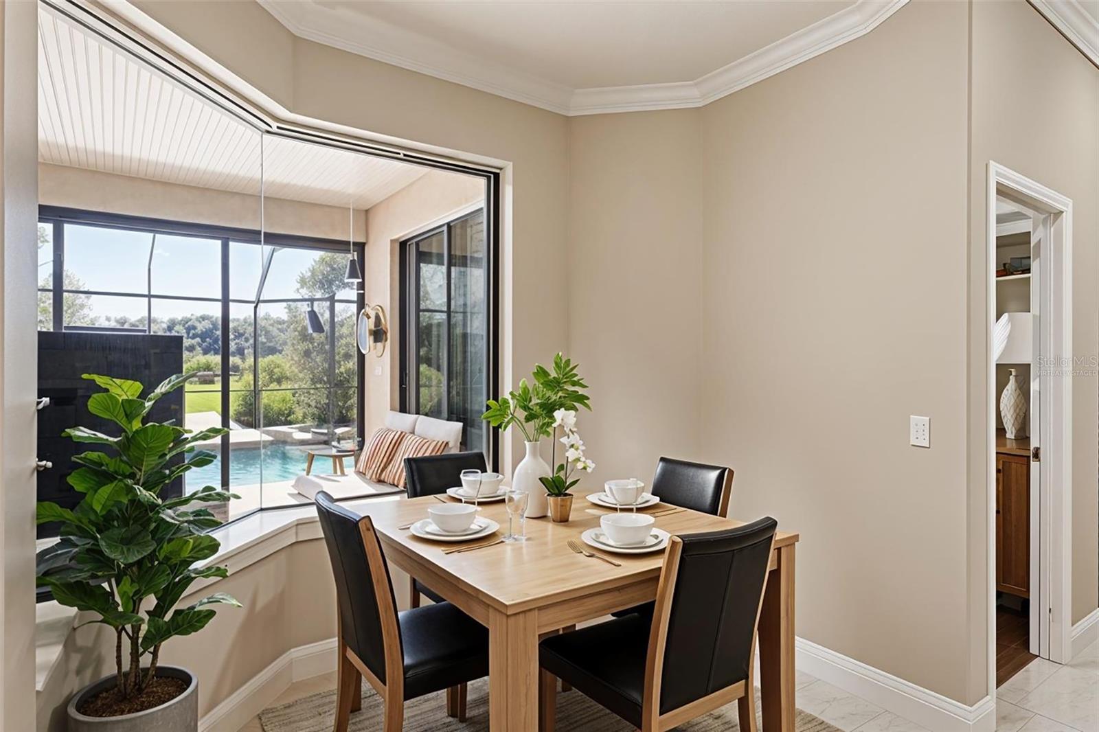 Image 16 of 34 For 2002 Palm View Road