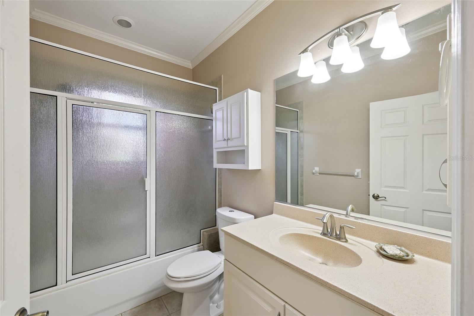 Image 9 of 34 For 2002 Palm View Road