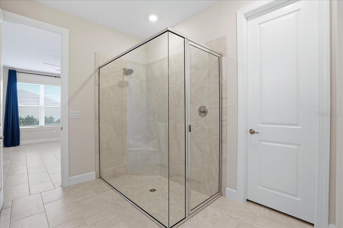 Image 21 of 68 For 5237 Savino Circle