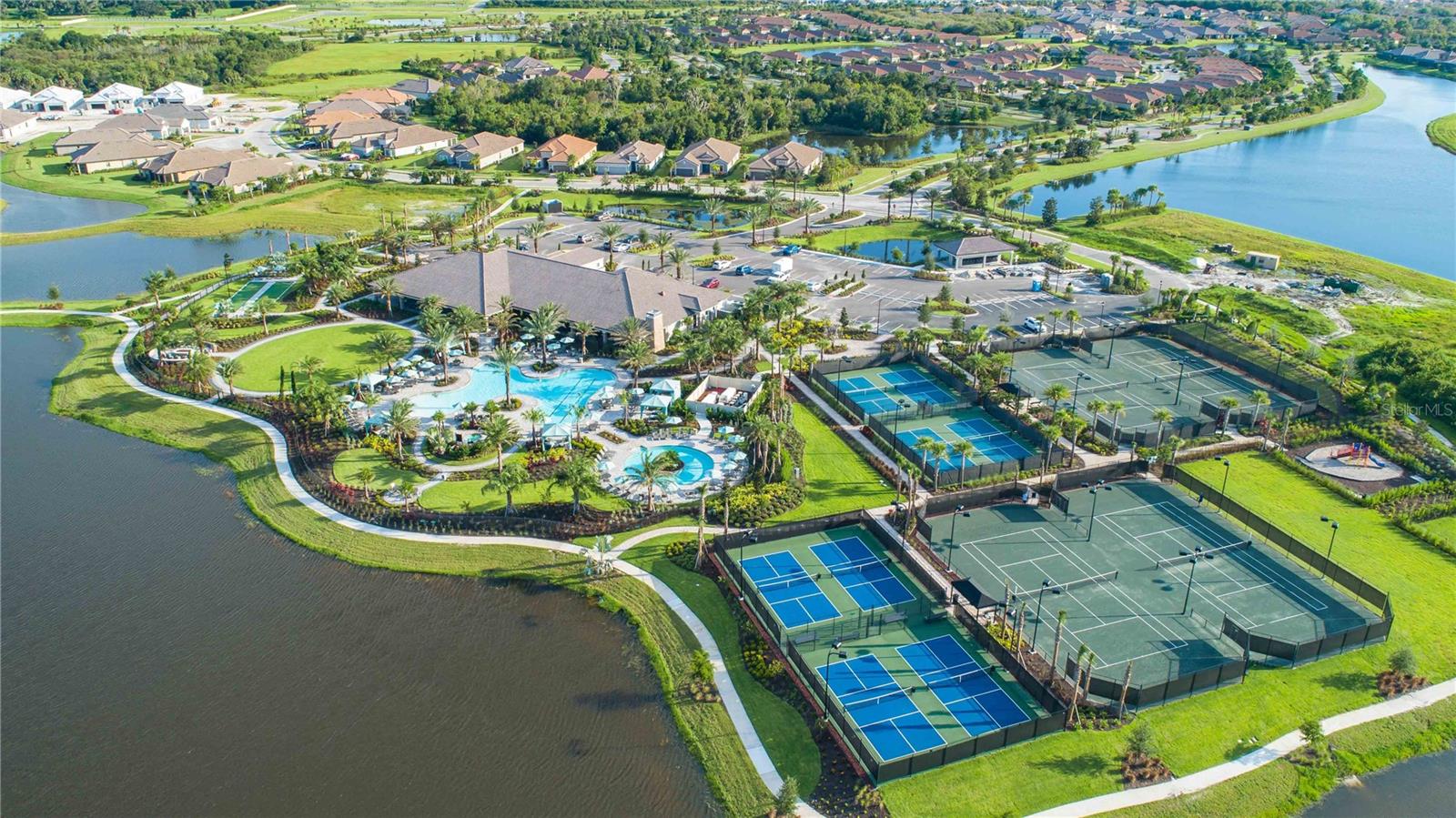 Image 44 of 68 For 5237 Savino Circle