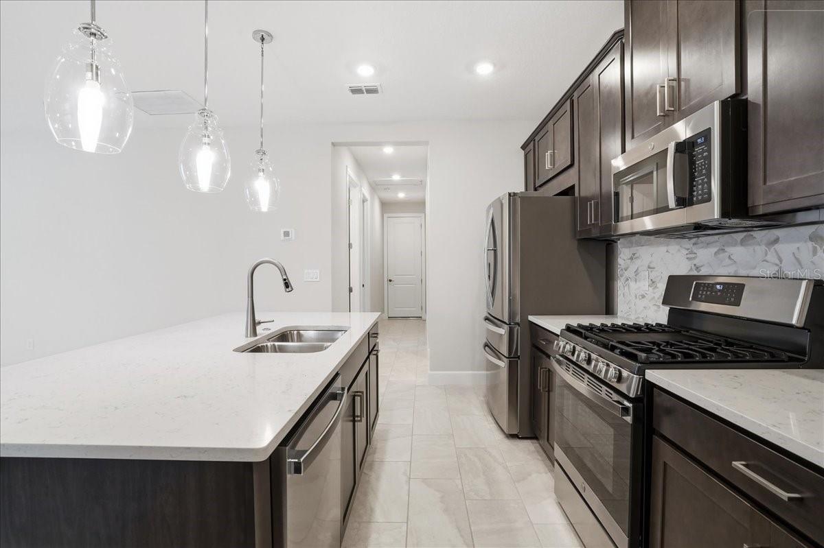 Image 8 of 68 For 5237 Savino Circle