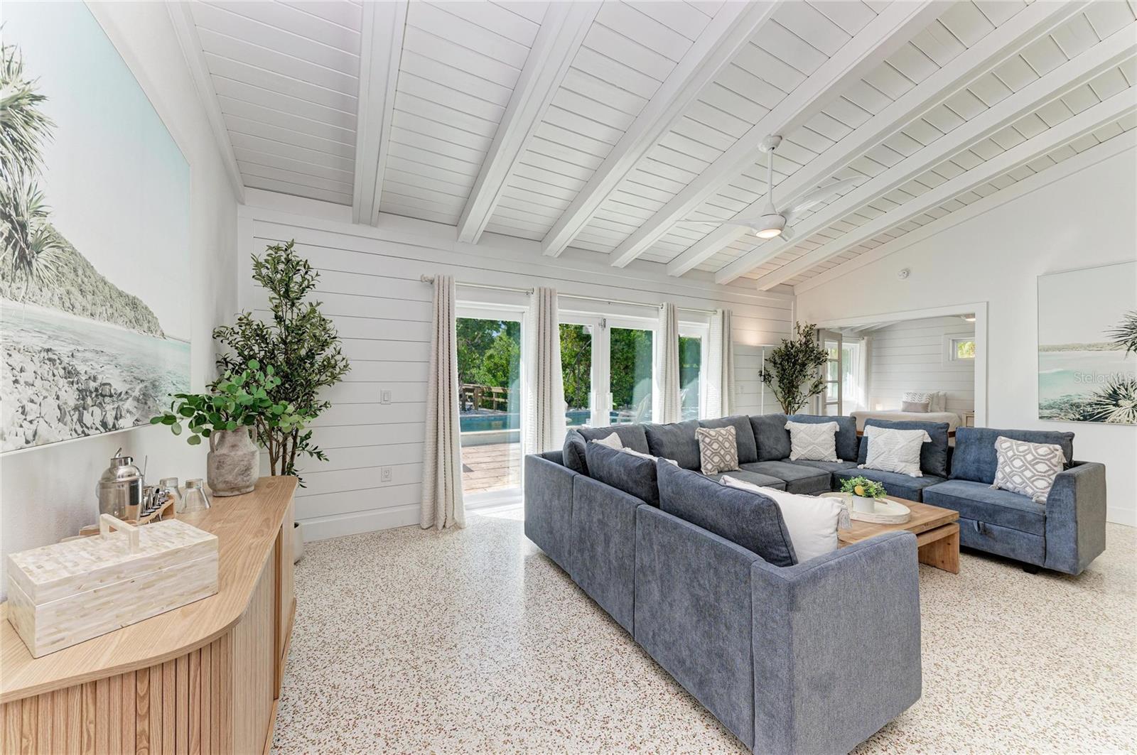 Image 31 of 69 For 115 Los Cedros Drive